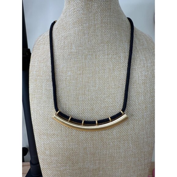 Madewell Black Cord Necklace With Gold-Tone Curved Bar Pendant Adjustable Length - Picture 2 of 6